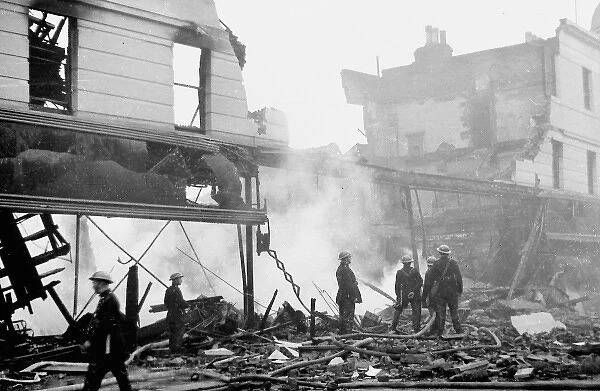 Blitz in London -- Cobbs Corner, Sydenham, WW2