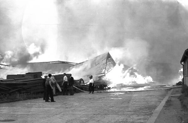 Blitz in London -- Surrey Docks, Rotherhithe, WW2