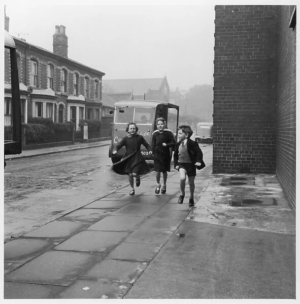 Children  /  Liverpool 1960S