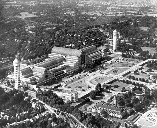 Crystal Palace before it burnt down in 1936