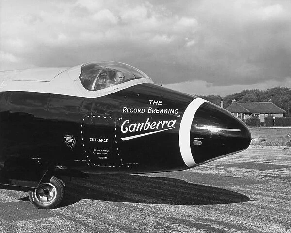 English Electric Canberra B-2