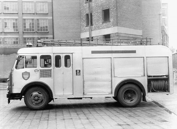 GLC-LFB - Former Croydon Brigade pump fire engine