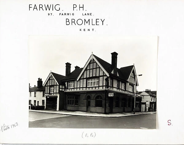 Photograph of Farwig PH, Bromley, Greater London