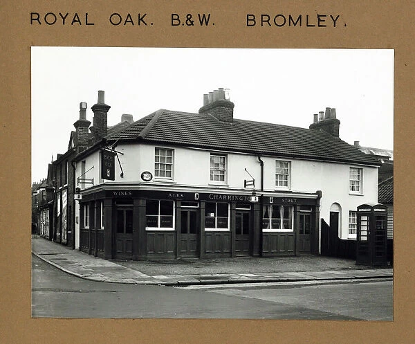 Photograph of Royal Oak PH, Bromley, Greater London