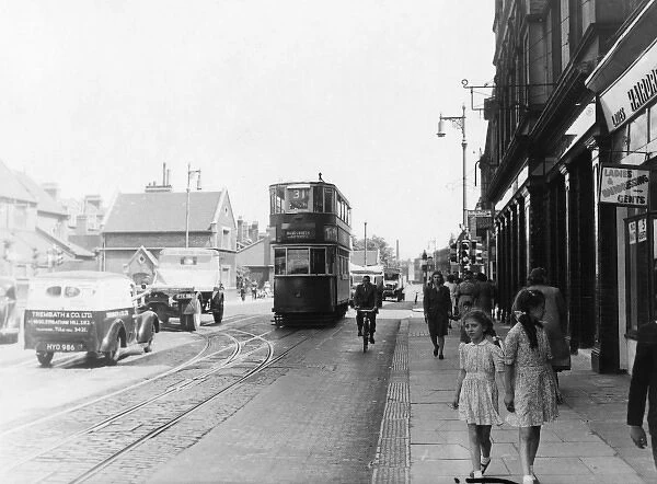 South London high street, late 1940s
