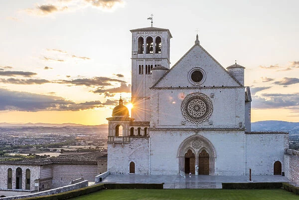 Europe, Italy, Umbria, Assisi. Sunset at the Basilica of Saint Francis of Assisi
