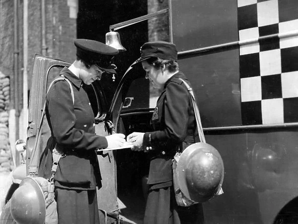 Blitz in London -- AFS women outside control unit, WW2
