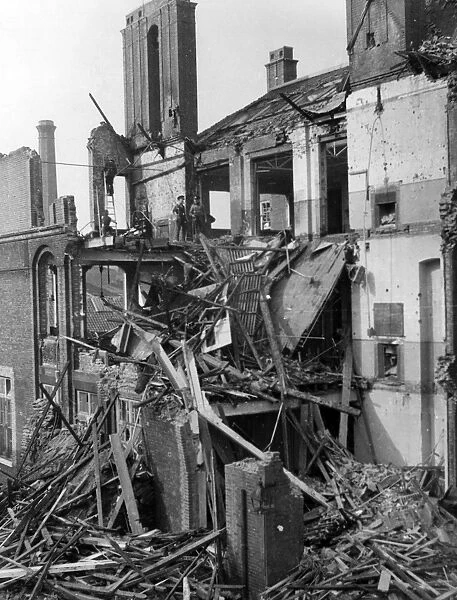 Blitz in London -- a ruined building, WW2