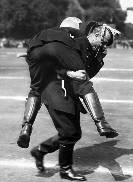 LFB Annual Review 1934, Exercise carrying casualty