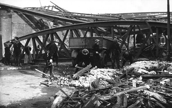 Railway lines and rubble in Southwark, WW2
