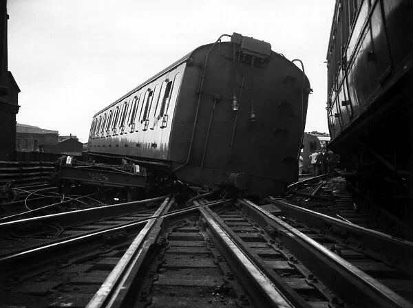 Train derailment, Borough Market, London SE1