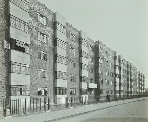 Oban Estate, London, 1936 (b  /  w photo)