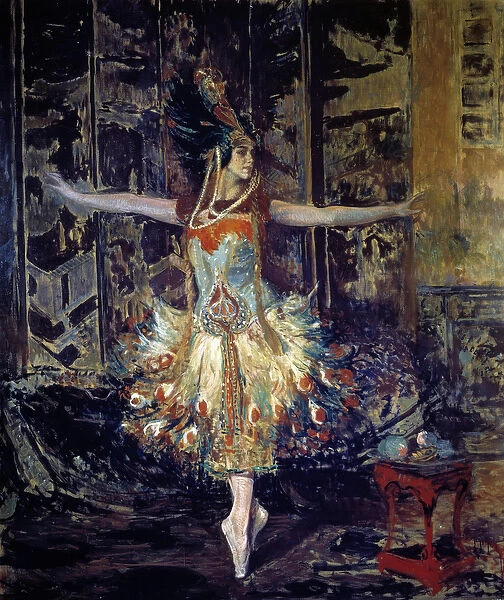 Russian dancer Tamara Karsavina (1885-1978) in ballet 'Fire Bird'