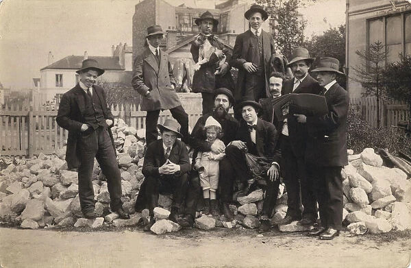 Artists in front of La Ruche, Montparnasse, 1914. Creator: Anonymous