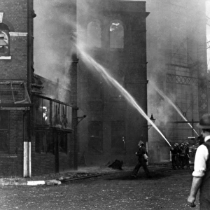 Blitz in London -- gas works, Old Kent Road, WW2