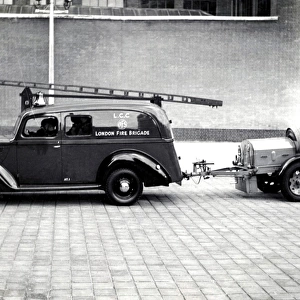 LFB wartime emergency appliance and trailer pump, WW2