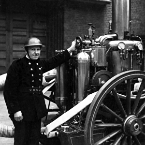 Metropolitan Fire Brigade horse-drawn steamer