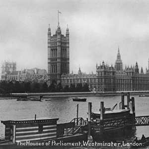 Parliament / 1905 / Postcard