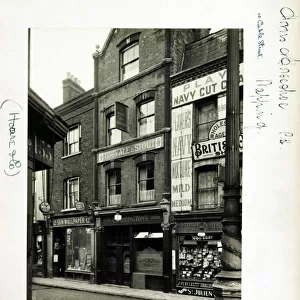 Photograph of Horns & Horseshoe PH, Wapping, London