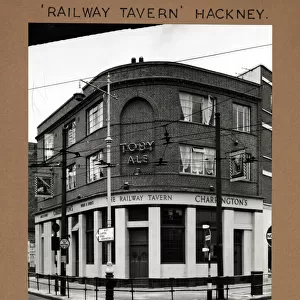 Photograph of Railway Tavern, Hackney (New), London