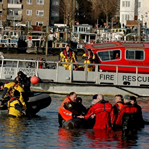Scene of whale rescue attempt, River Thames