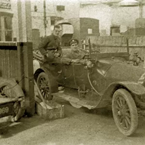 Vintage Car (awaiting identification)