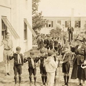 Wolf cubs with woman leader, Bermuda