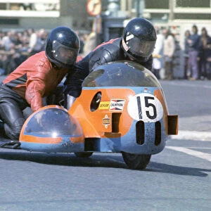 Rolf Steinhausen & Karl Scheurer (BMW) 1973 500 Sidecar TT