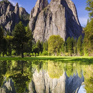 Cathedral Rocks reflected in pond, Yosemite National Park, California, USA