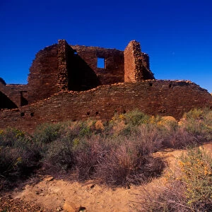 New Mexico: Chaco Culture National Historic Park, Anasazi Pueblo Bonito ruin