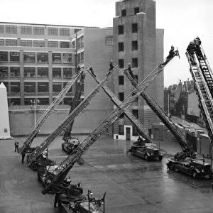 Annual Review, turntable ladder demonstration, London HQ