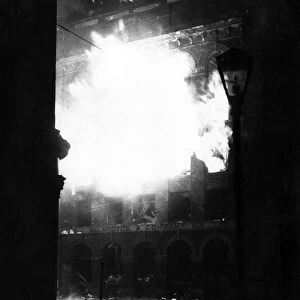 Blitz in London -- building on fire in Southwark Street, WW2