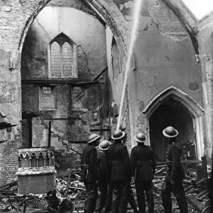 Blitz in London -- inside a bombed church, WW2