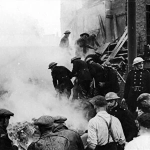 Firefighters in action, Rosebery Avenue, WW2