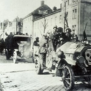 Freikorps unit takes to the streets in Berlin during unrest in the years of the Weimar Republic