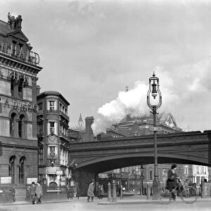 Blackfriars Railway Bridge at Queen Victoria Street, London. 22 March 1924