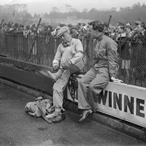 Whitney Straight wins international track race at Brooklands with average speed
