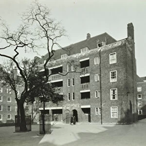 Glebe Estate, London, 1932 (b / w photo)