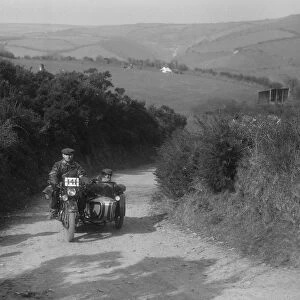 499 cc Rudge-Whitworth and sidecar of E Travers, MCC Lands End Trial, Beggars Roost, Devon, 1936