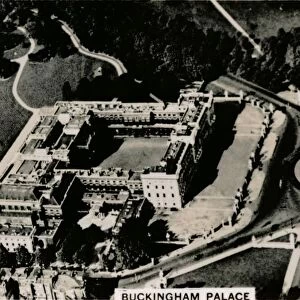 Aerial view of Buckingham Palace, 1939