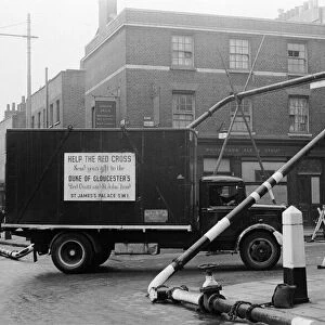 Red Cross lorry turning down Union St, Southwark after a night of Bombing. 10th May 1941