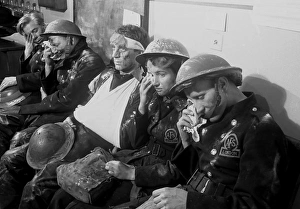 Blitz in London -- AFS personnel receiving treatment, WW2