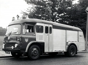GLC-LFB - Foam Tender at Eltham