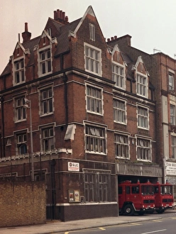 GLC-LFB Islington fire station, Upper Street