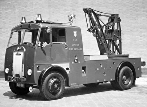 LCC-LFB breakdown lorry (BL) at Lambeth HQ