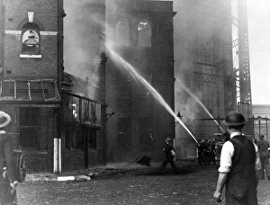 Blitz in London -- gas works, Old Kent Road, WW2