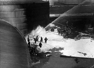 Blitz in London -- oil tank fire, Thames Haven, WW2