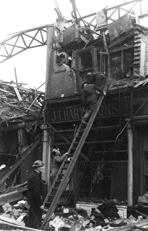 Blitz in London -- ladders and rubble, WW2