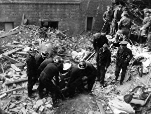 Blitz in London -- Vauxhall Bridge Road, WW2