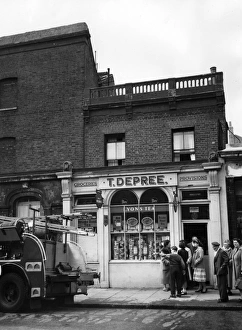 Fire in Danbury Street, Islington, N1